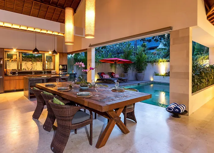 Karang Berawa Villa